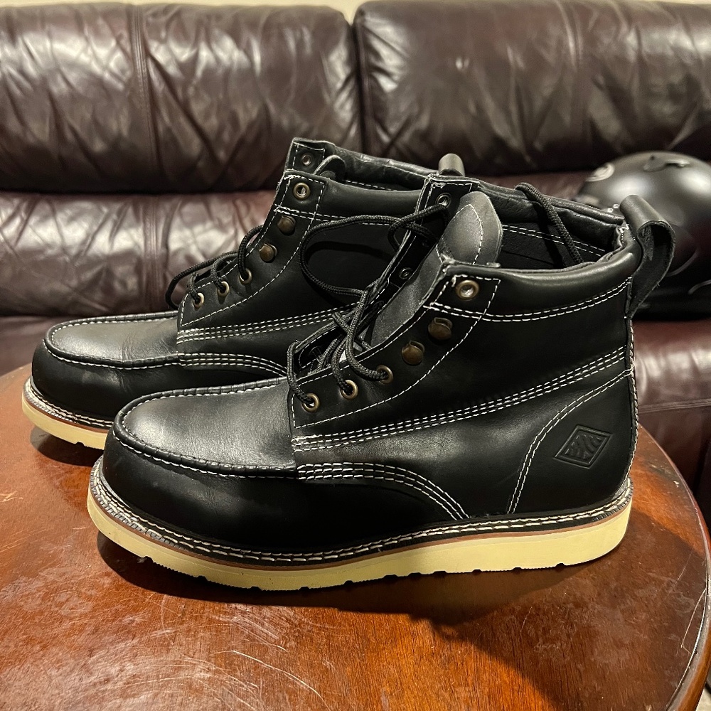 BONANZA FRONTIER CLASSIC 6" MOC TOE Size 11